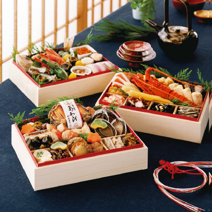 参宮おせち 吉祥 絵馬三段重 【送料込】【冷凍商品】
